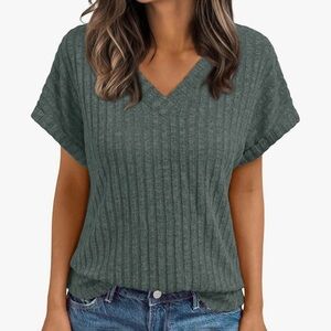 Women's V-Neck Short Sleeve Top - Dark Green